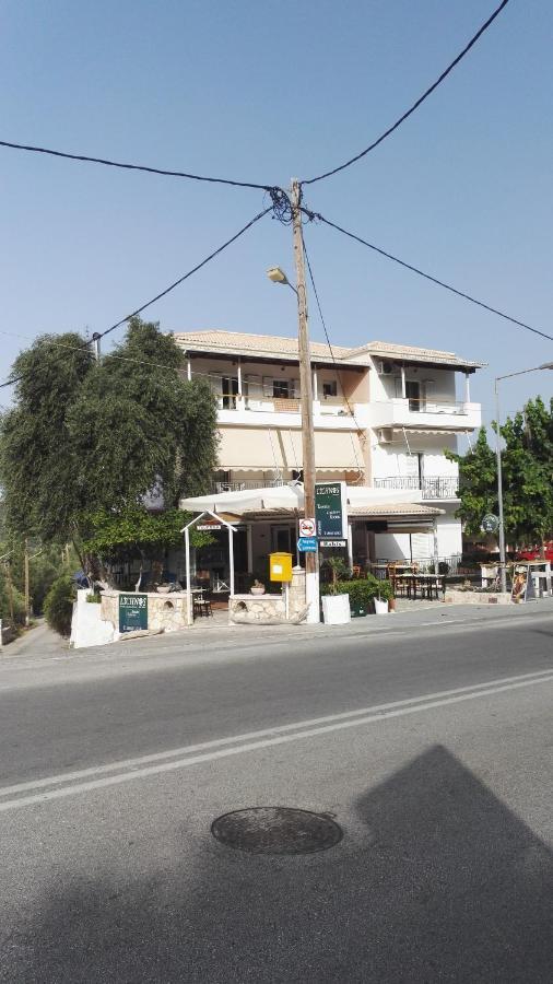 Lichnos Babis Taverna & Rooms Парга Екстериор снимка