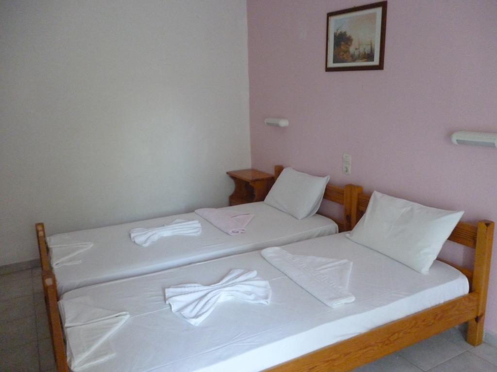 Lichnos Babis Taverna & Rooms Парга Стая снимка